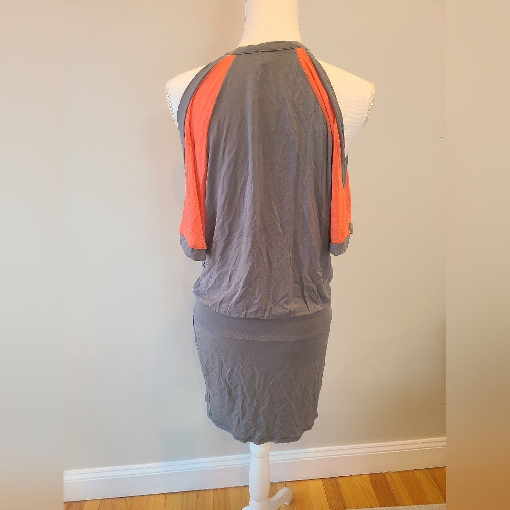 United Colors Of Benetton Gray Dress with Orange Detail - Picture 3 of 4